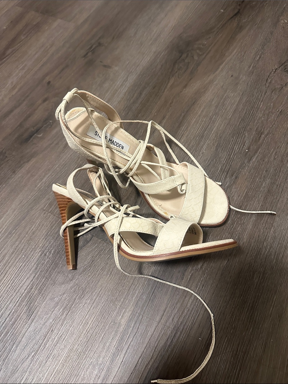 Steve Madden Ivory Lace-Up High Heel Sandals size 8